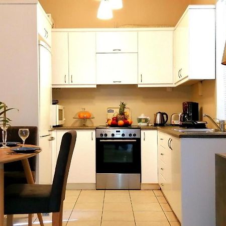Odyseia Apts Ιi At The Center Of The City & Old Town La Canea Esterno foto