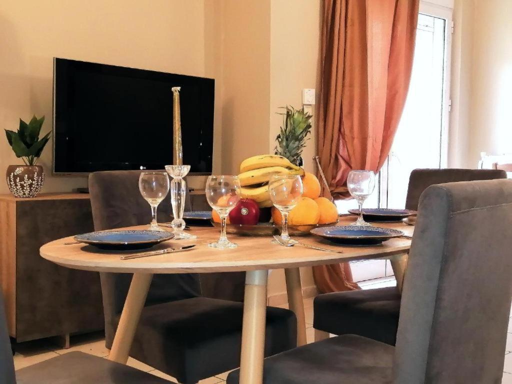 Odyseia Apts Ιi At The Center Of The City & Old Town La Canea Esterno foto