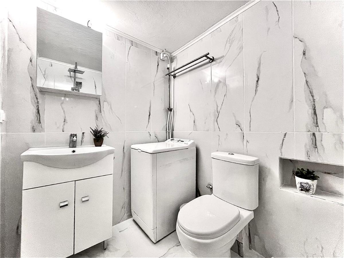 Odyseia Apts Ιi At The Center Of The City & Old Town La Canea Esterno foto